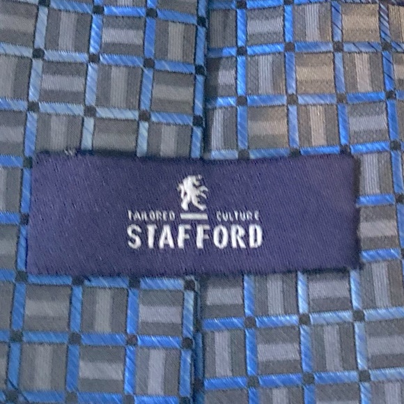 Stafford Blue and Grey Geometric Narrow Tie - Picture 5 of 5